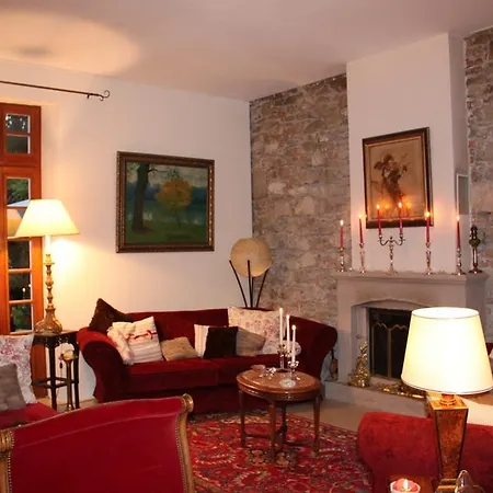 Le Petit Château